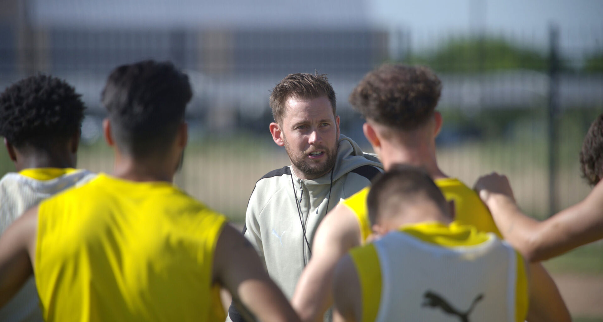 West Texas FC head coach Scotty Murray talks to his players during practice, May 28, 2026, at the Astound Broadband Stadium auxiliary fields. 