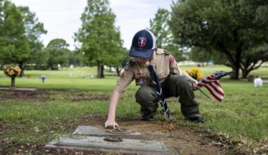 North Texas scouts honor veterans ahead of Memorial Day