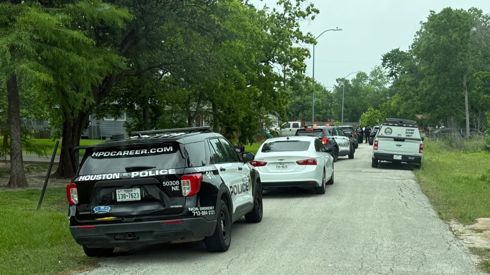 Person killed, another detained in northeast Houston shooting, according to Houston Police Department