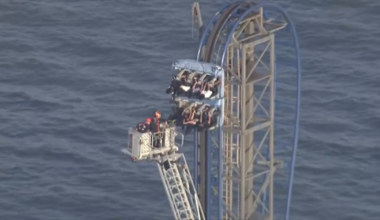 Galveston, Texas roller coaster stopped, rescue underway as riders stranded upside down
