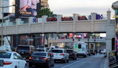 AT&T Stadium to get Las Vegas-style pedestrian crossovers