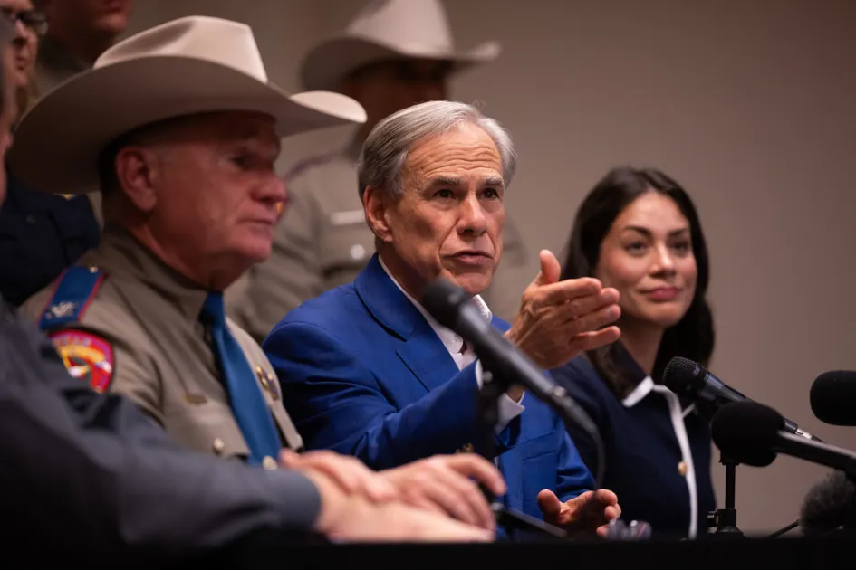 Abbott expands repeat offender task force across Texas
