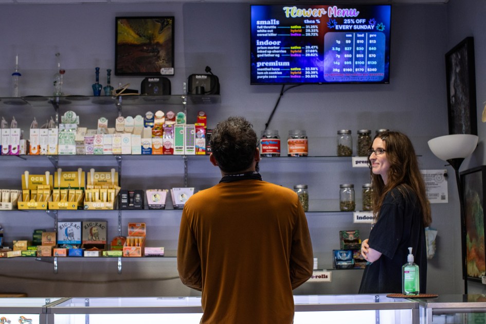 Smoke shops face uncertainty amid Texas’ hemp lawsuit