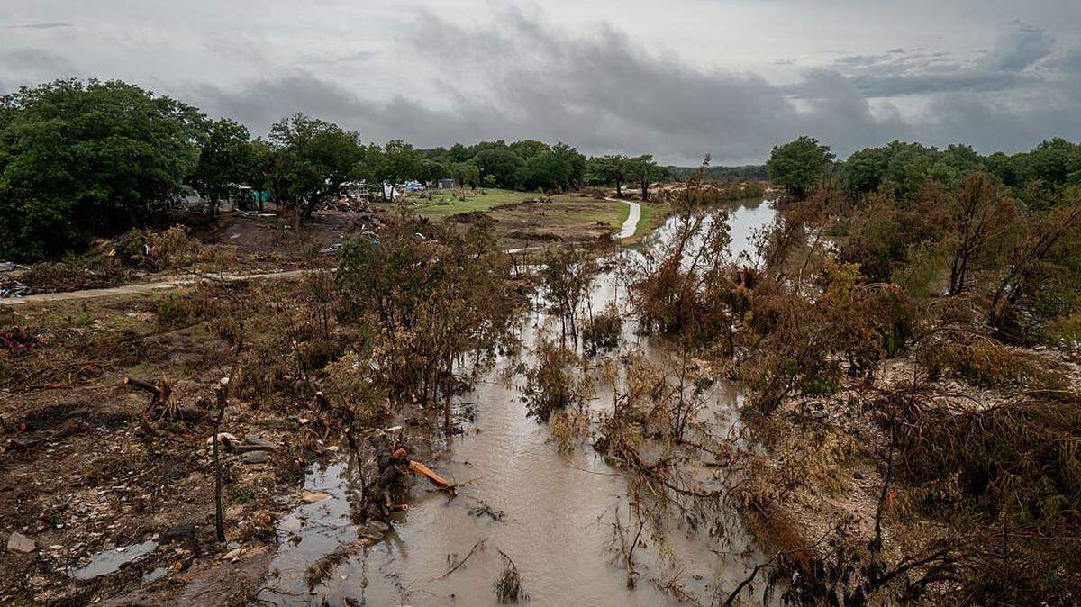 UT Arlington, Rice will develop flood warning system