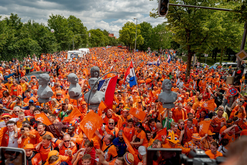 Netherlands soccer fans
