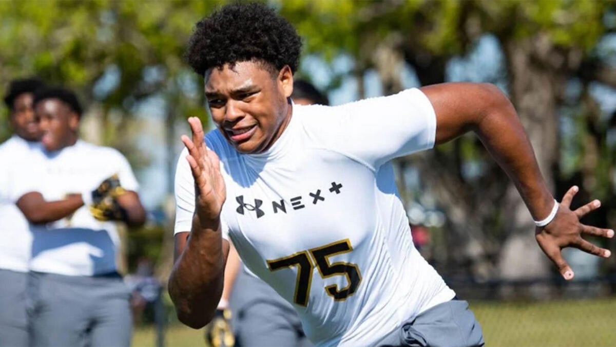 Mark Matthews commits to Texas A&M: Aggies land nation's top OT, move to No. 1 in recruiting class rankings