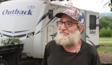 Homeless Fort Worth veteran hopes to reunite with dog after settling in new RV