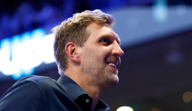 Dirk Nowitzki courtside to support the Dallas Wings