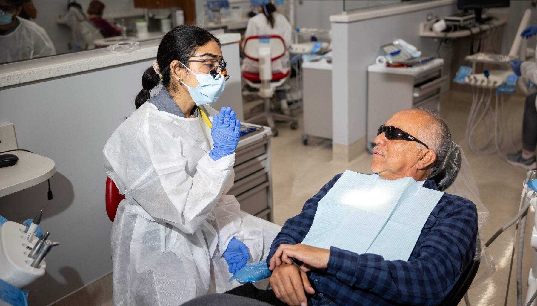 Texas Tech Health El Paso, WellMed bring free dental Care to 60 older adults in El Paso
