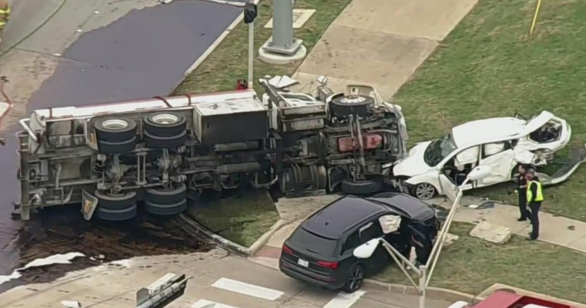 Oil tanker crash in Plano sends used motor oil into White Rock Creek