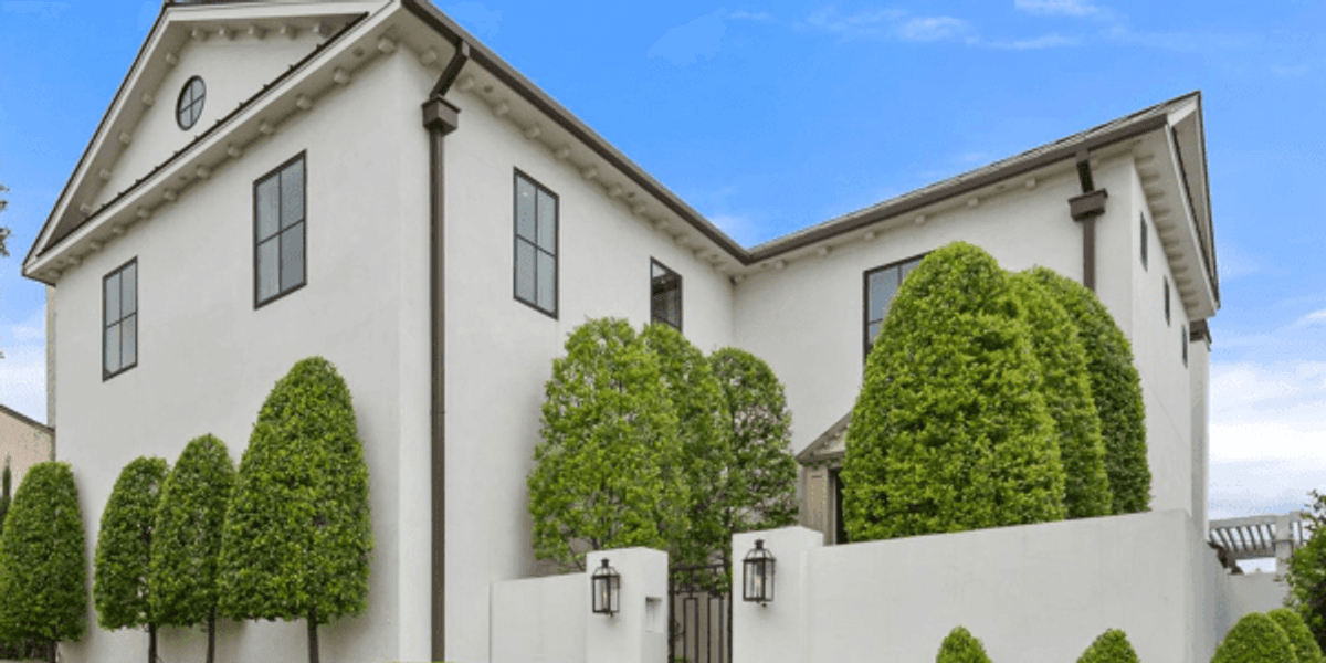 Stunning Riverhills home built for entertaining
