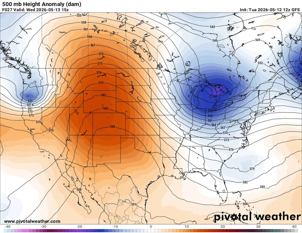 A ridge of high atmospheric pressure will settle over the desert Southwest, where the hottest temperatures are expected to develop. (Pivotal)