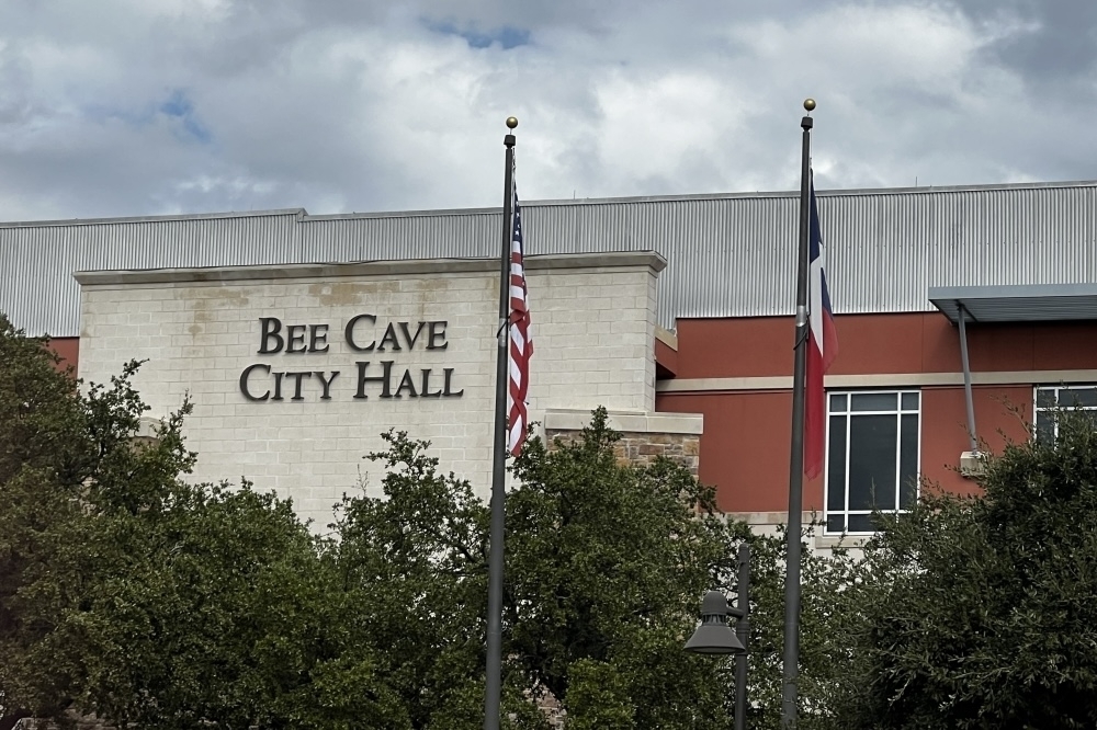 Bee Cave City Council met April 28 to discuss and approve several items, including a rezoning issue, engine braking and appointing a new Parks and Public Works director. (Grace Dickens/Community Impact)