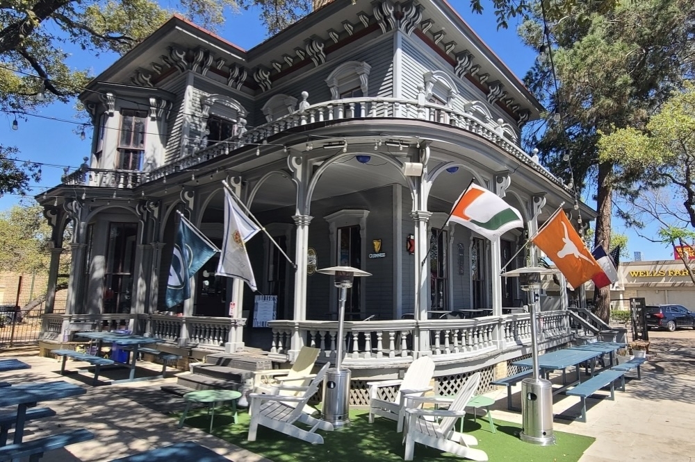 The Freddo coffee shop off South Congress Avenue reopened as Walter's Tavern, a new haunted sports bar concept. (Courtesy Walter's Tavern)