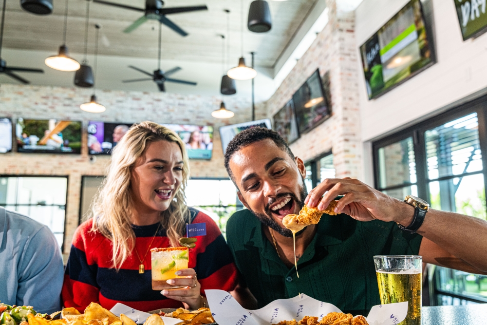 BarTenders spotlights the brand's crowd-favorite chicken tenders and crispy chicken sandwich. (Courtesy PopStroke)
