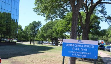Casa Loma College requested a special permit to open a campus in a multitenant office building on Richardson Drive. (Isabella Zeff/Community Impact)