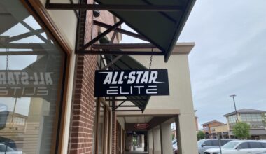 a sign outside of a store that reads "All Star Elite"