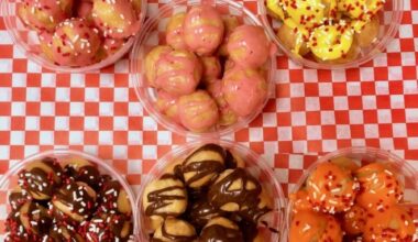 The local donut shop sports a menu of doughnuts, pastries and boba teas. (Courtesy Smiling Donuts)
