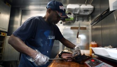 Proposed amendments to the Cedar Park Code of Ordinances aim to bring it into compliance with a new state law governing food truck permitting. (Community Impact staff)