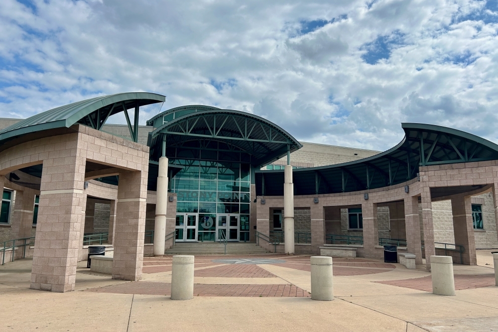 Stony Point High School is one of several campuses that will undergo a comprehensive renovation this summer. (Brooke Sjoberg/Community Impact)