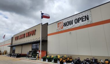 The Home Depot is now open along the 183A Toll Frontage Road in Leander. (Daniel Schwalm/Community Impact)