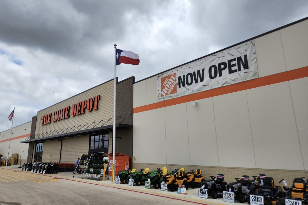 The Home Depot is now open along the 183A Toll Frontage Road in Leander. (Daniel Schwalm/Community Impact)