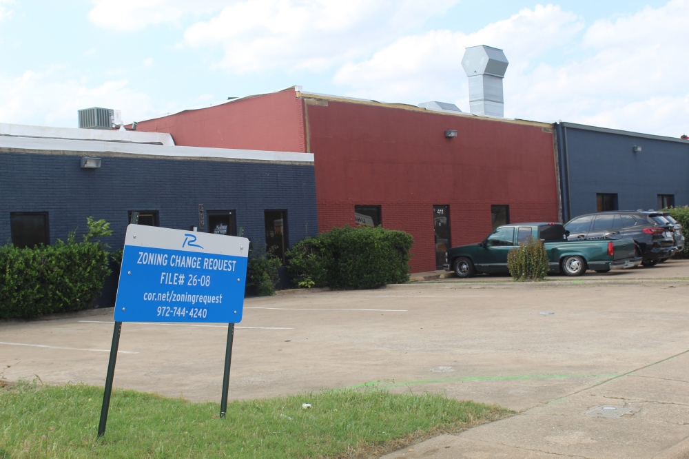 Richardson's City Plan Commission discussed a special permit request May 19 to allow Solow Garage to continue operating on Interurban Street. (Isabella Zeff/Community Impact)