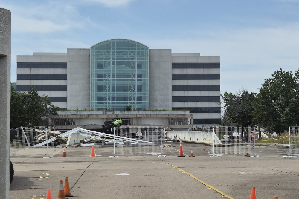 The new AT&T headquarters will be located at the former Electronic Development Systems campus in Plano. (Patricia Ortiz/Community Impact)