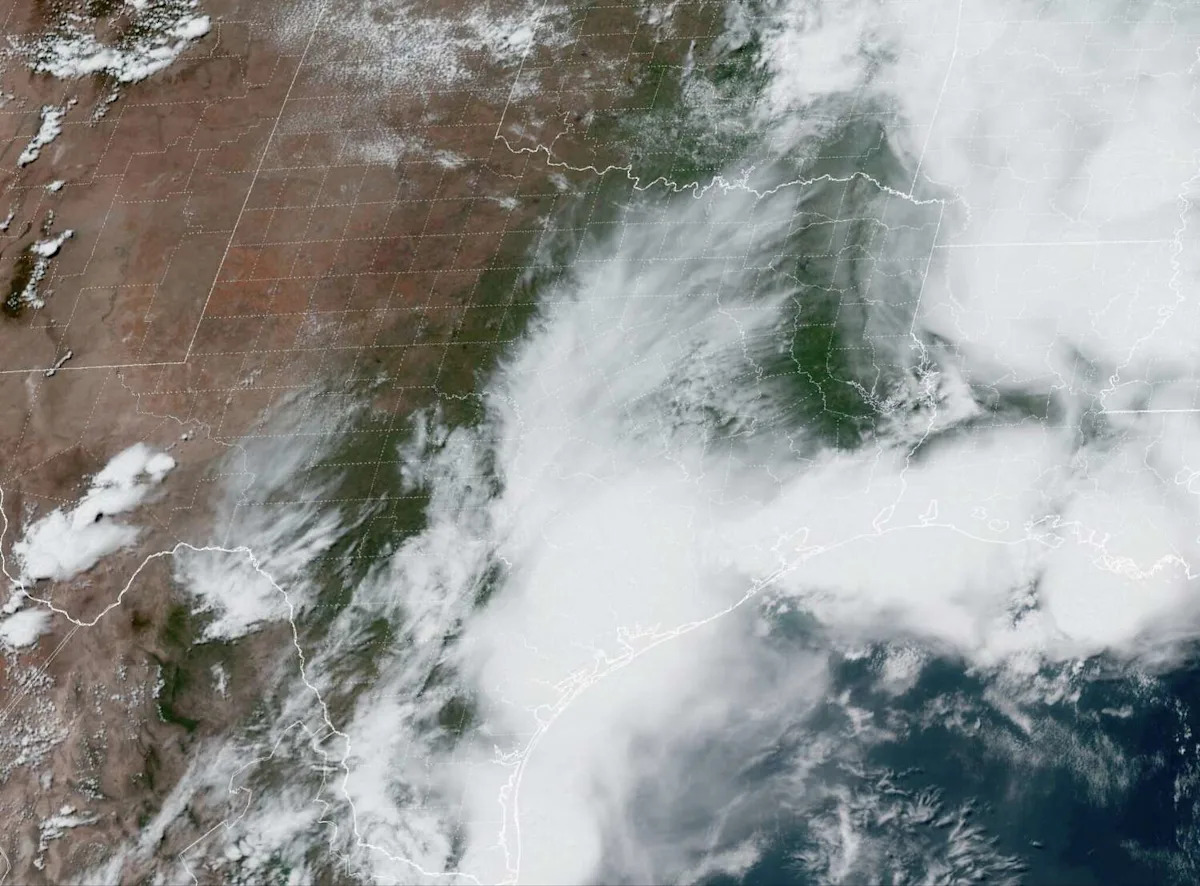 More rounds of rain are coming to Southeast Texas? Here's the updated forecast.