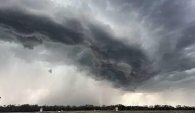 Another round of thunderstorms could bring hail to Texas today