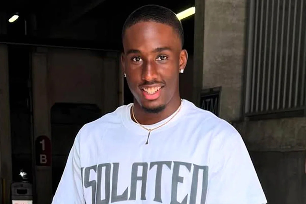 Texas College Football Player William Davis Dies at 22