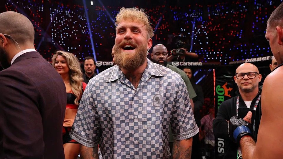 Jake Paul, MVP MMA 1