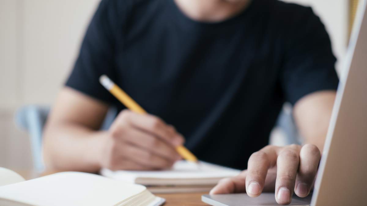 Learning Curve: Texas Schools Launching "Virtual" Options | News Radio 1200 WOAI