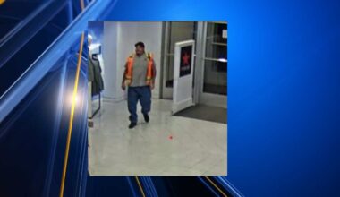 El Paso Police looking for purse thief who allegedly stole from Cielo Vista Store