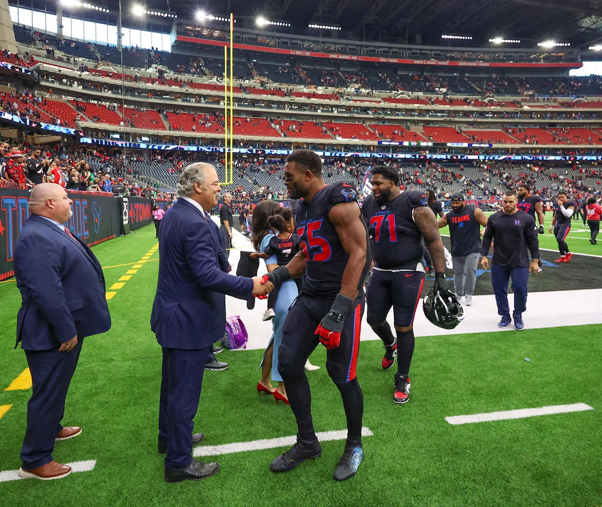 Depth Concerns Trending for Houston Ahead of Training Camp