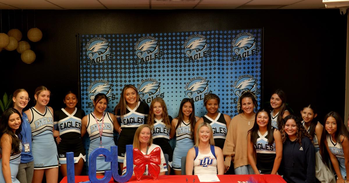 TLCA San Angelo Cheerleader Signs With Lubbock Christian University