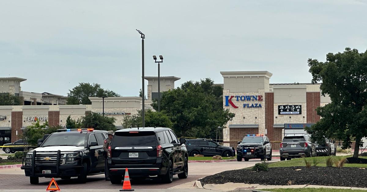2 killed and 3 injured in shootings near a shopping mall north of Dallas, police say | National