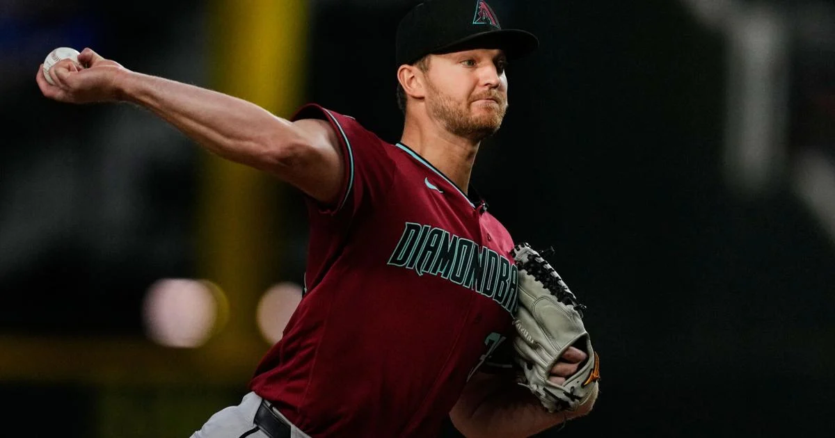 D-backs' Michael Soroka needs only Geraldo Perdomo's RBI double to beat Rangers 1-0 | Associated Press