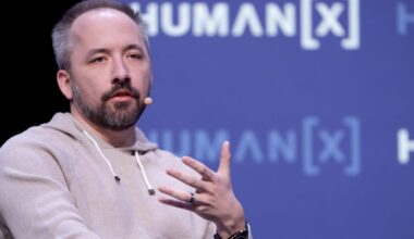 Dropbox's Drew Houston Names Co-CEO, Plans to Step Down: Read the Memos