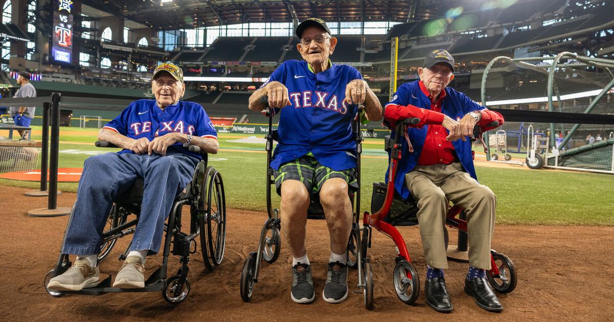 American Airlines honors 100-year-old veterans at Texas Rangers game | News