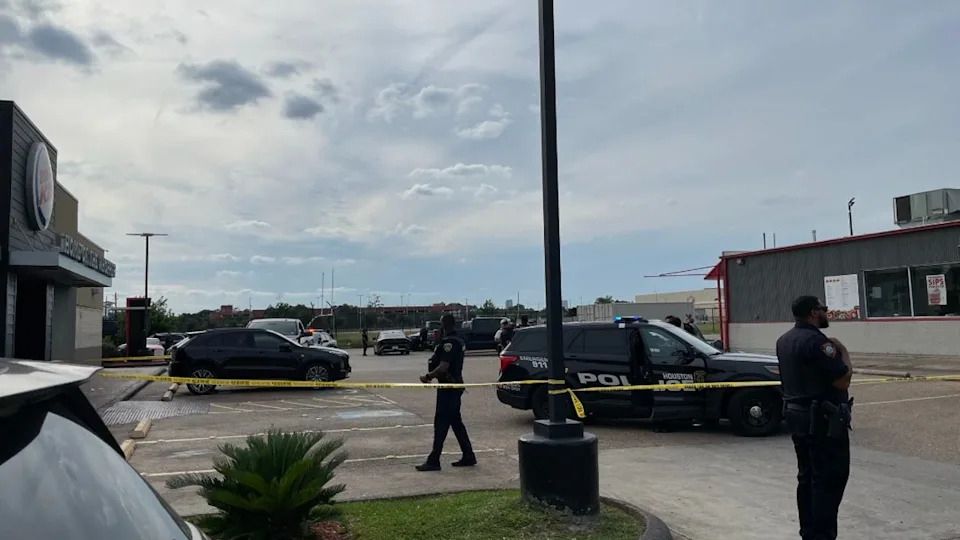 <div>Photo from the scene (Source: Houston Police Department)</div>