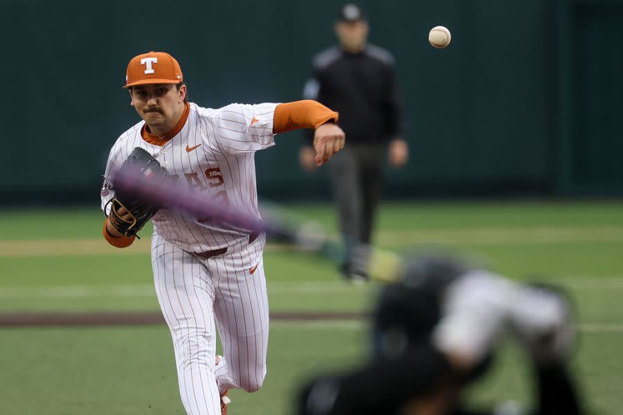 AUSTIN, TX – MARCH 07: Pitcher Luke Harrison #53 of the Texas Longhorns pitches the ball during the college baseball game between Texas Longhorns and USC Upstate Spartans on March 7, 2026, at UFCU Disch-Falk Field in Austin, TX. (Photo by David Buono/Icon Sportswire via Getty Images)