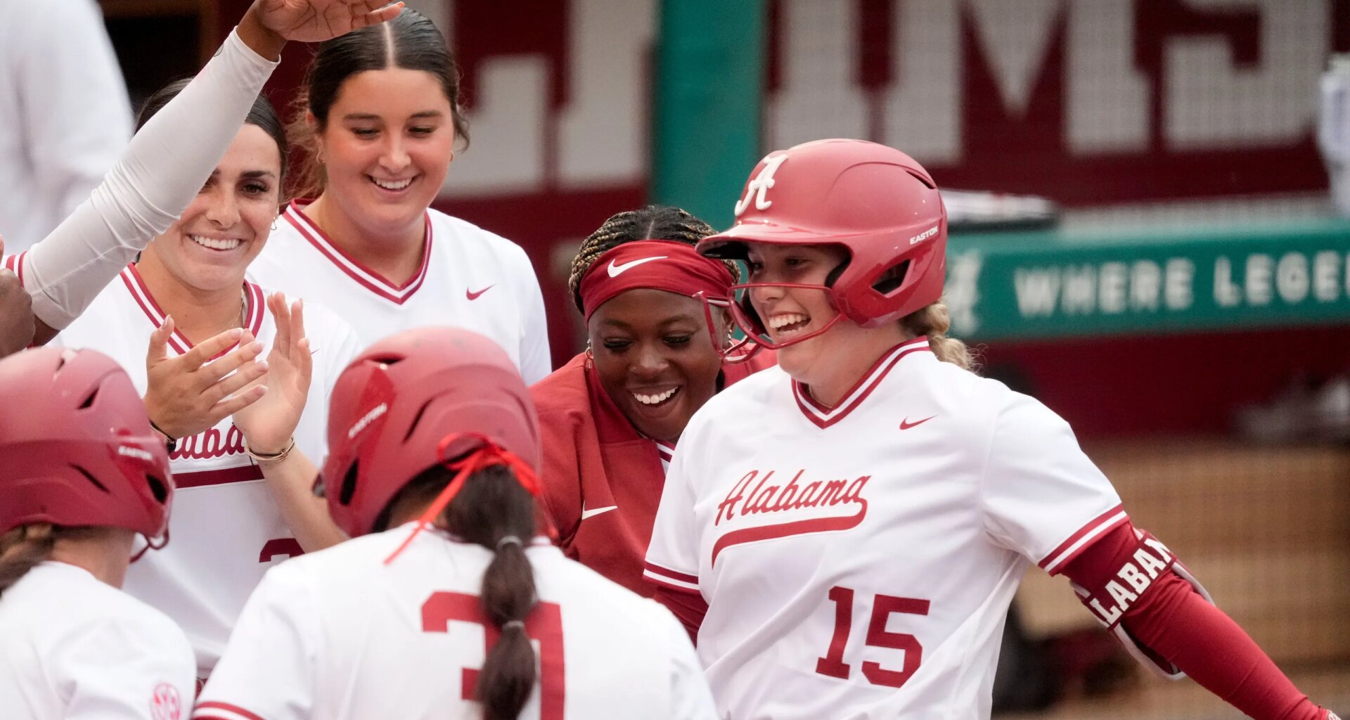Alabama softball vs Texas live updates, score and highlights today