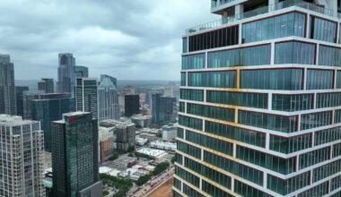Rust-colored stains have marred Texas' tallest building in Austin. Here's why.