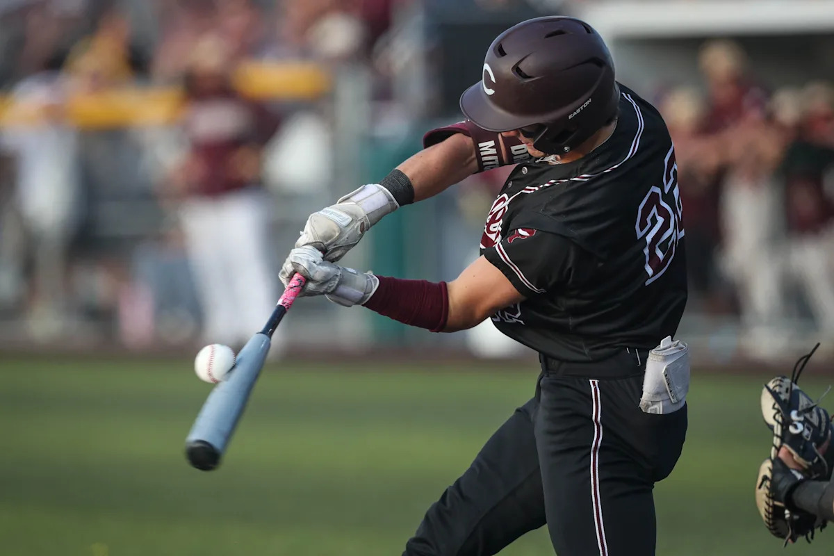 Drayton Mitchell's cycle powers Calallen to Game 1 win over Davenport