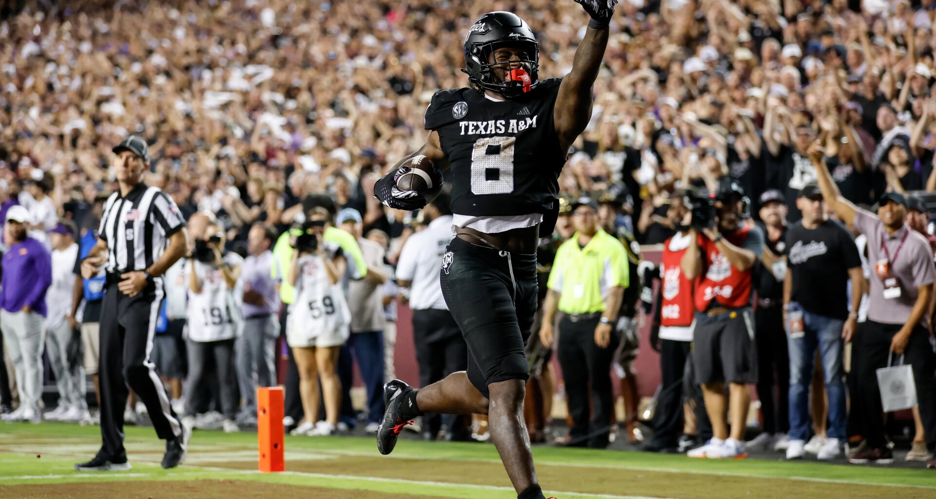 Former Texas A&M RB, Le’Veon Moss to retire before NFL rookie season