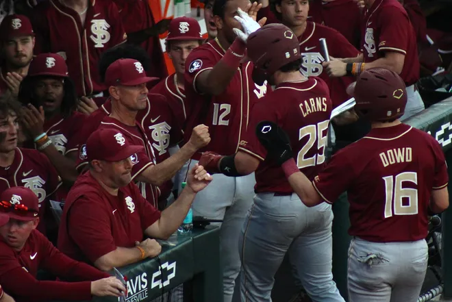 Florida State baseball snapped its nine-game win streak in a 6-3 loss to the University of Florida Gators on Mar. 10.