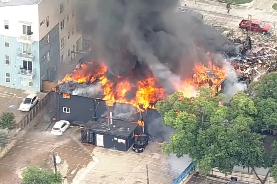 A large fire at an apartment complex