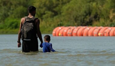 Laredo to study impacts from border barriers