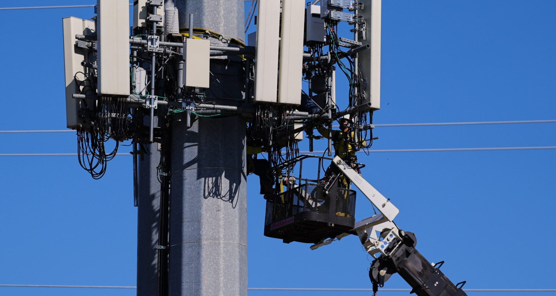 Calling north Fort Worth: City commission weighs in on cell tower